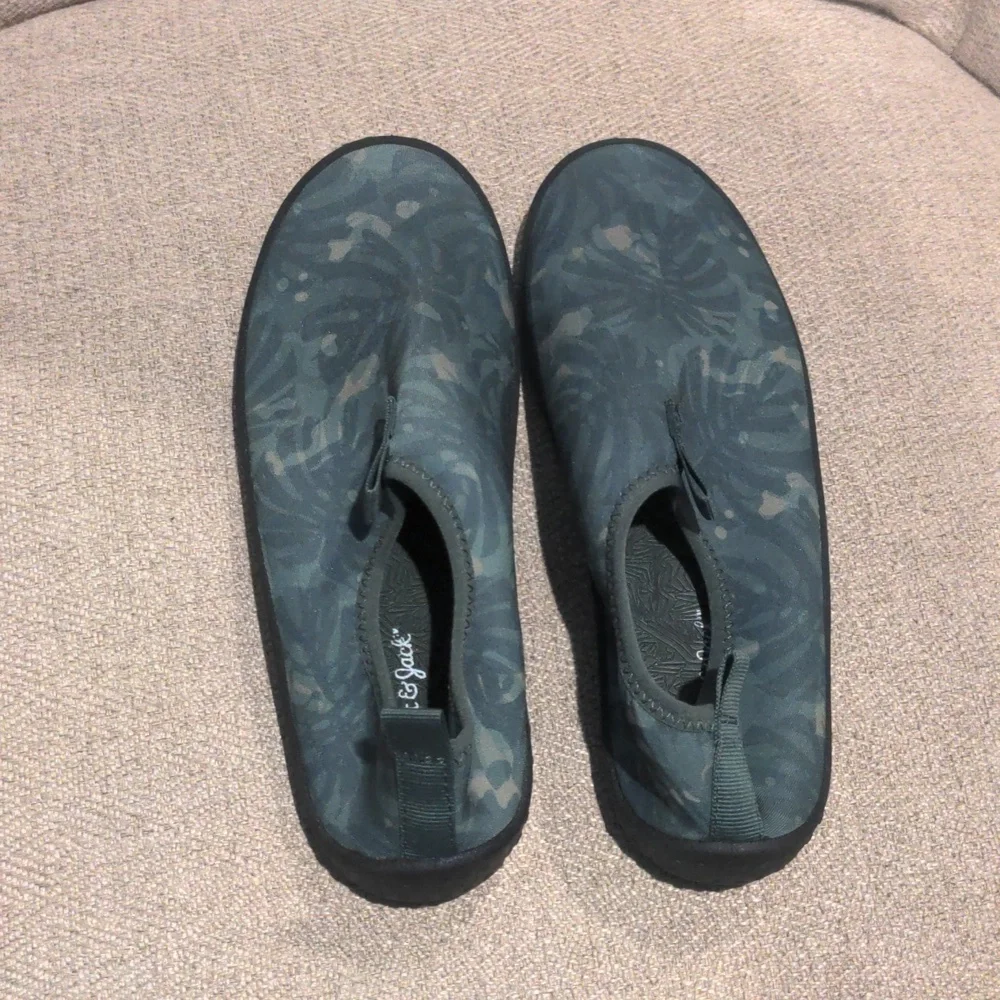 Cat & Jack Boys Water Shoes